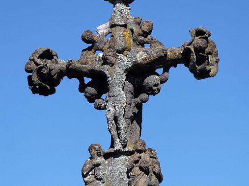 Croix Vollore-Ville regorge de ces croix de chemin, de maison, de mission ou de toute autre origine.